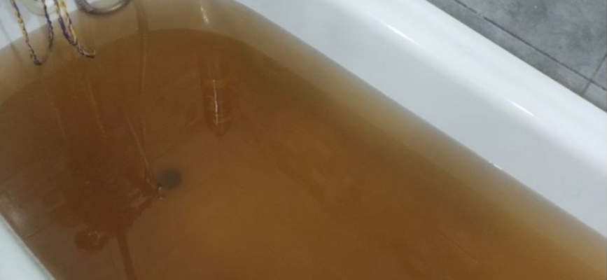 Жители «Южного города» в Самаре возмущены состоянием воды в квартирах