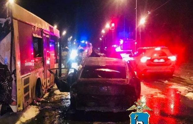 В ночь на 18 ноября в Самаре в сгоревшем авто обнаружили труп