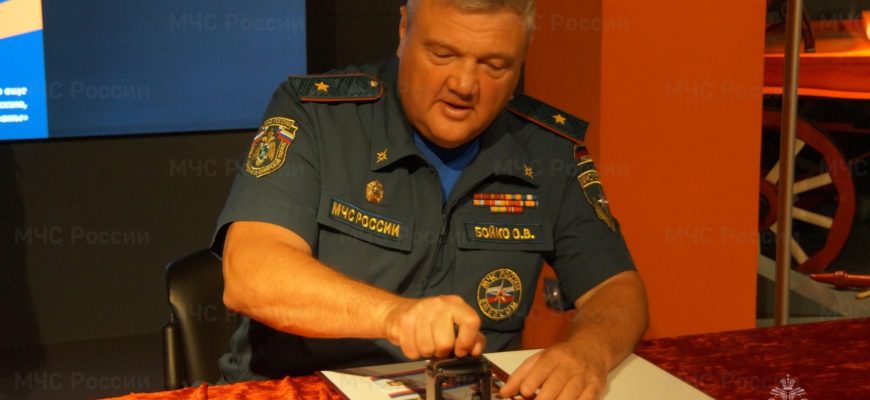В Самаре задержали начальника областного ГУ МЧС Олега Бойко