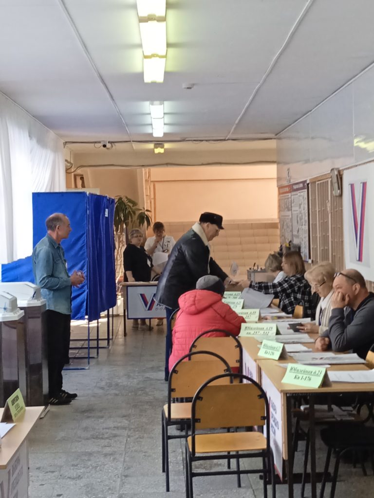 Россияне подавляющим большинством поддержали на выборах Владимира Путина, и сделали это очень активно