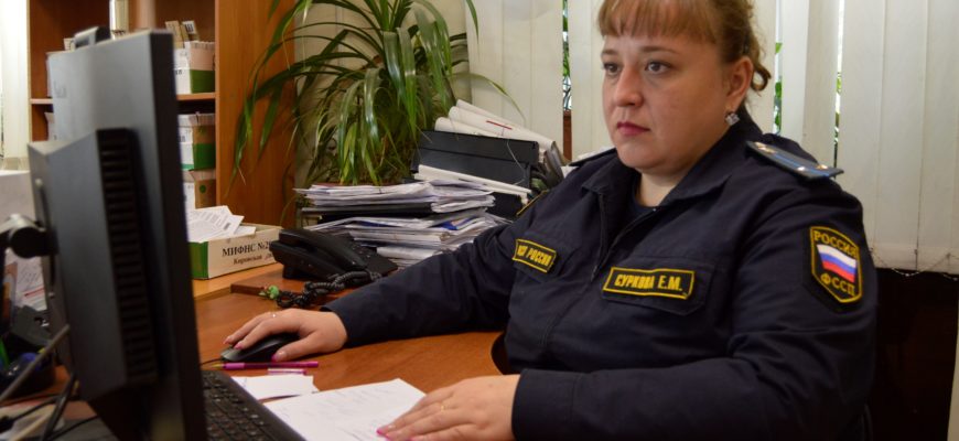 В Самарской области у мужчины арестовали иномарку из-за долга в 1 млн рублей по алиментам
