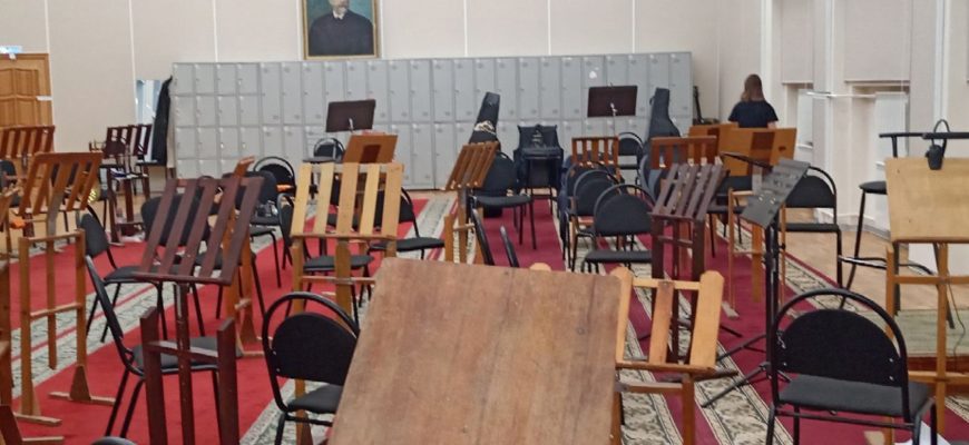 Тольяттинская филармония провела экскурсию в честь 44-летия
