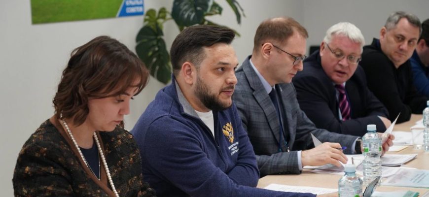Заместитель министра науки и высшего образования РФ Айрат Гатиятов осмотрел площадку под строительство кампуса в Самаре