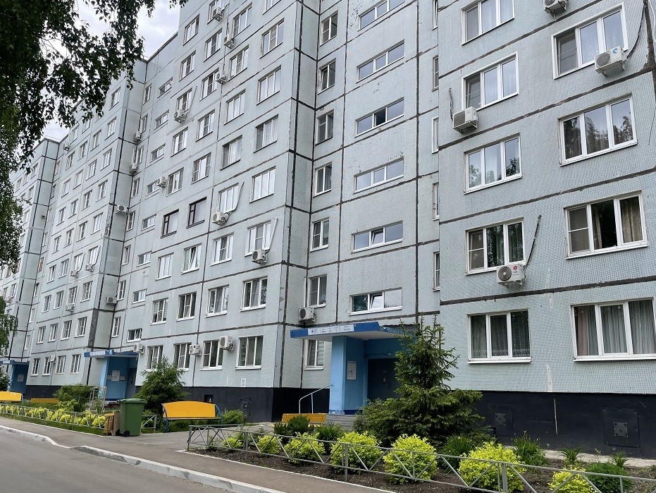 Жители дома в Центральном районе Тольятти возмущены действиями местного депутата