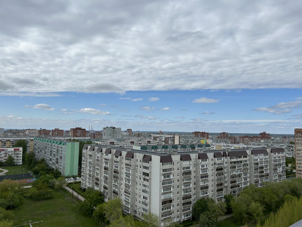 В Тольятти после вмешательства прокуратуры УК привела в порядок фасады домов