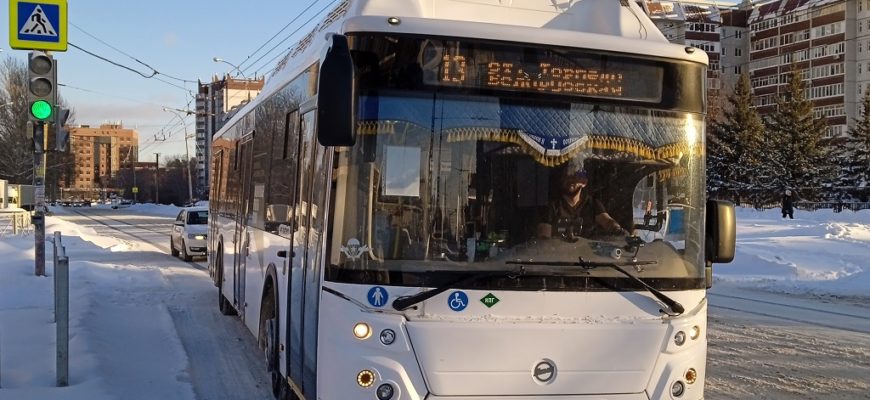 Более 300 транспортных средств в Самарской области обновили по нацпроекту «Безопасные качественные дороги»