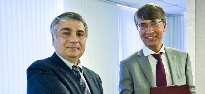 АВТОВАЗ готовит для себя специалистов в условиях, максимально приближенных к реальному производству АВТОВАЗ готовит для себя специалистов в условиях, максимально приближенных к реальному производству