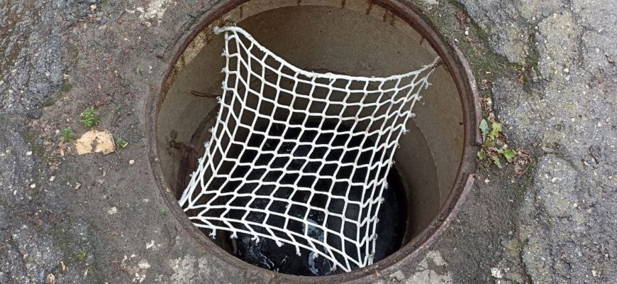 В Тольятти в 2025 году установлено более 40 защитных устройств на колодцах В Тольятти в 2025 году установлено более 40 защитных устройств на колодцах