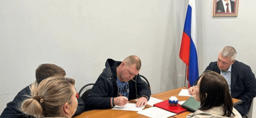 Не сдаются: в Тольятти дольщики печально известного «Жасмин-дома» продолжают бороться за свои права Не сдаются: в Тольятти дольщики печально известного «Жасмин-дома» продолжают бороться за свои права