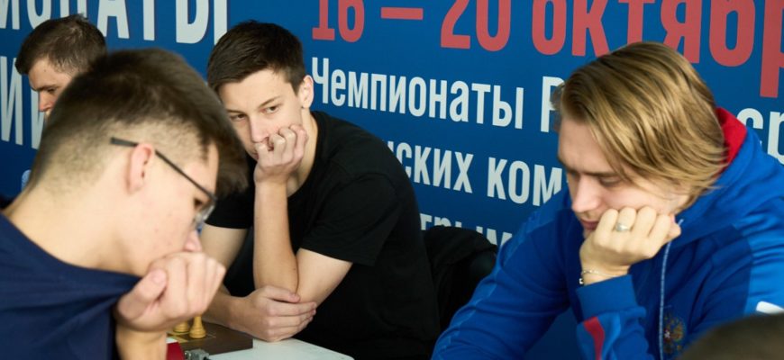 Тольяттинский шахматист Алексей Гребнев завоевал бронзу на чемпионате России