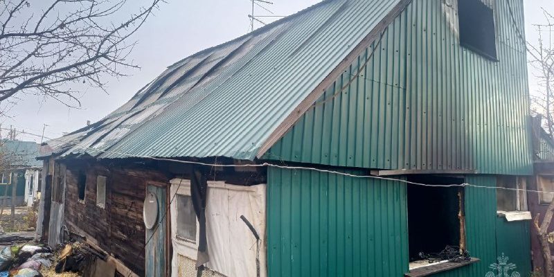 Неисправность печи стала причиной пожара в поселке Приморский под Тольятти