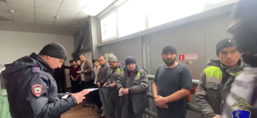 В Тольятти полицейские задержали более 20 нарушителей миграционного законодательства
