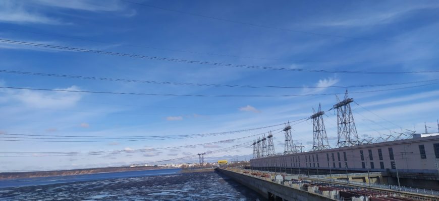В Тольятти из-за повышенного сброса воды с Жигулевской ГЭС подтопило два дачных участка В Тольятти из-за повышенного сброса воды с Жигулевской ГЭС подтопило два дачных участка