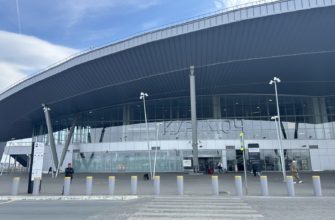 В самарском аэропорту утром 15 апреля задерживается вылет нескольких рейсов