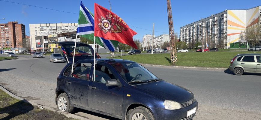 В Тольятти пытаются бороться с незаконной торговлей на проезжей части В Тольятти пытаются бороться с незаконной торговлей на проезжей части