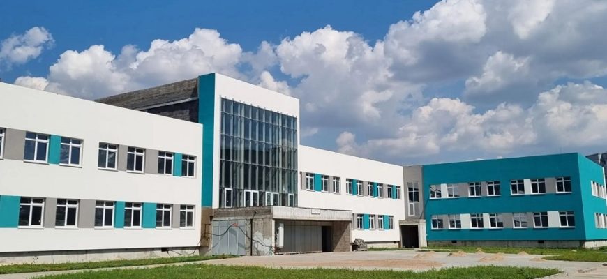 Люди очень ждут: названы сроки сдачи новой школы в 18-м квартале Тольятти