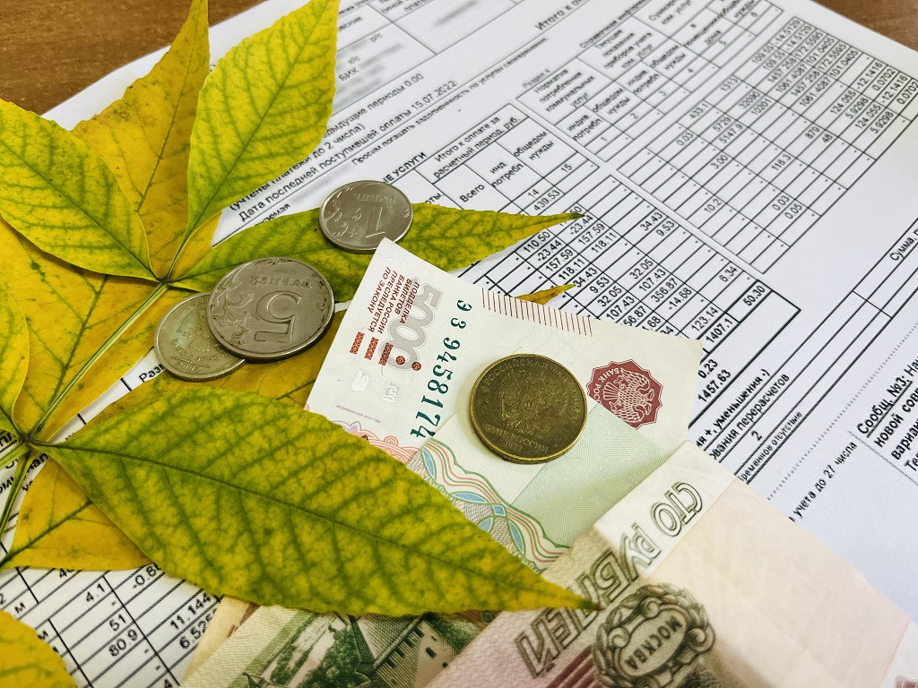 Тарифный удар: с 1 октября коммунальные квитанции тольяттинцев станут тяжелее