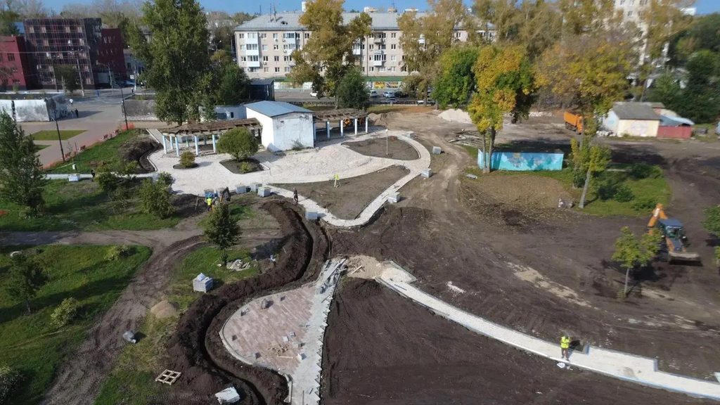 Глава Тольятти проверил ход благоустройства городских объектов