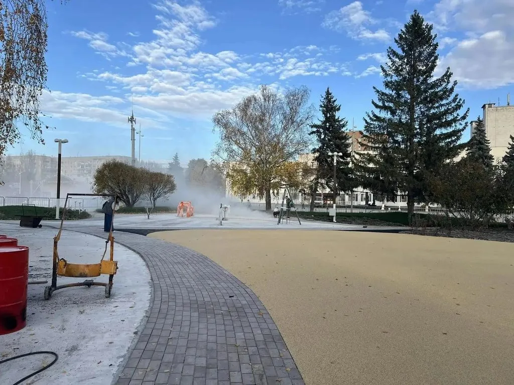 В Тольятти продолжается благоустройство Центральной площади — Газета «Площадь СВОБОДЫ» (gazeta-ps.ru)