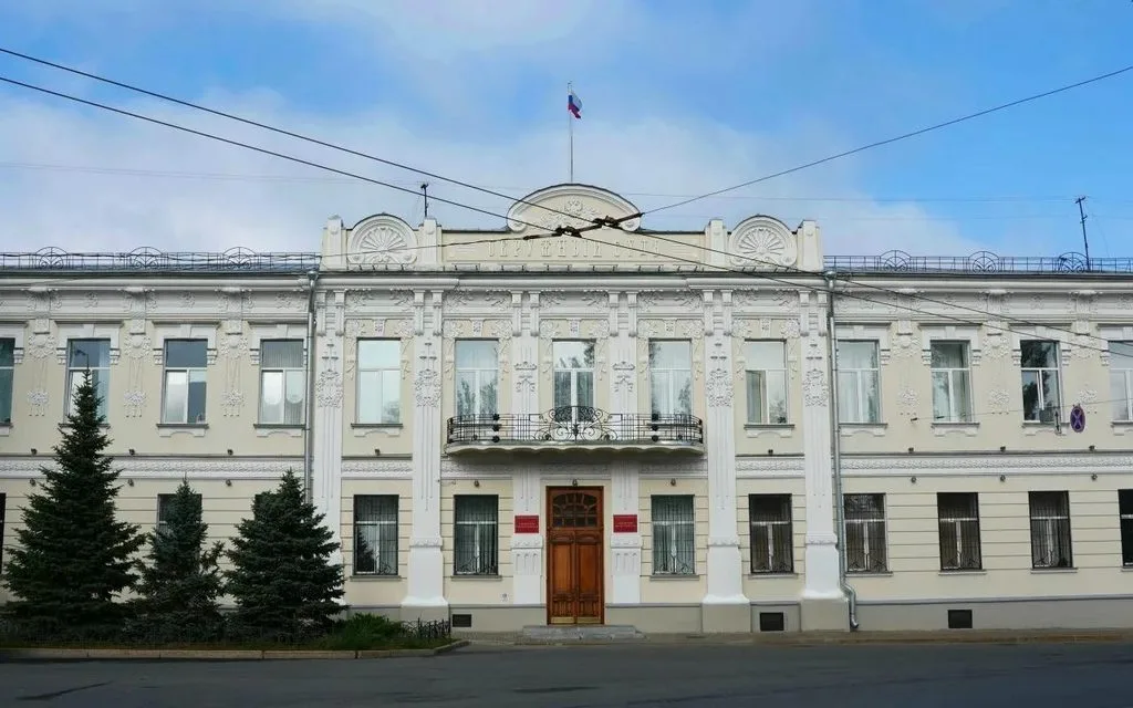 Фото: Самарский облсуд оставил под стражей охранника, обвиняемого в гибели ребенка в Тольятти — Газета «Площадь СВОБОДЫ» (gazeta-ps.ru) Самарский облсуд оставил под стражей охранника, обвиняемого в гибели ребенка в Тольятти — Газета «Площадь СВОБОДЫ» (gazeta-ps.ru)